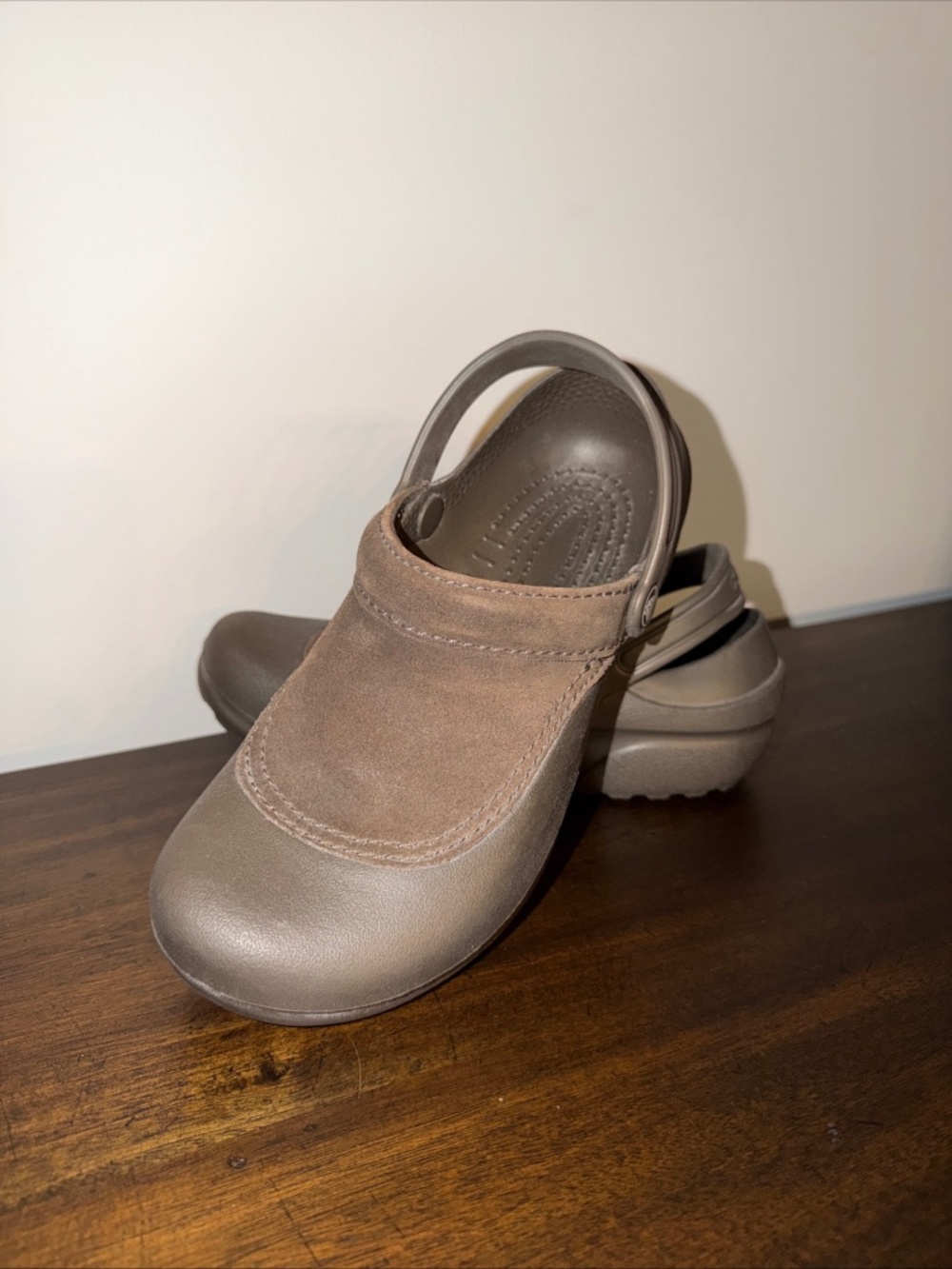 Crocs Classic Brown Clogs Suede Original Slide Women Shoes Ultra Light W8